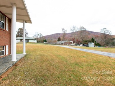 110 Moody Rd, Asheville, NC 28806 - photo 3