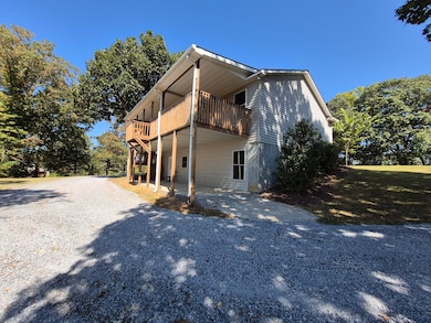 10048 Moneta Rd, Bedford, VA 24523 - photo 5