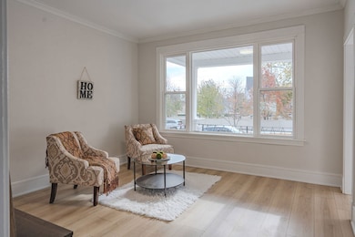 5646 W Grover St, Chicago, IL 60630 - photo 3