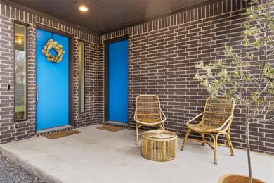 Unfurnished room with recessed lighting and concr