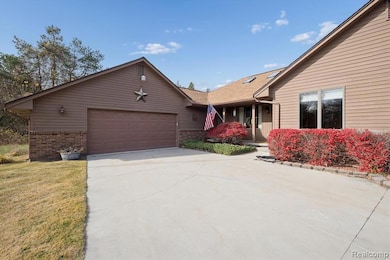 7700 Trumble Rd, Columbus, MI 48063 - photo 5