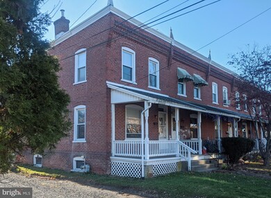 112 W 6th St, Lansdale, PA 19446 - photo 2