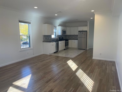 1049 Main St unit 2, Peekskill, NY 10566 - photo 2