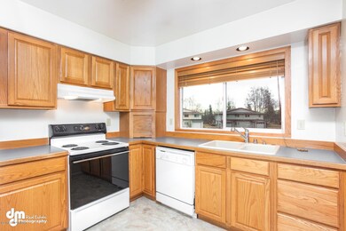 9224 Kirkwall Cir Anchorage AK-large-001