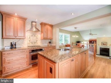 220 Sugartown Rd, Devon, PA 19333 - photo 4