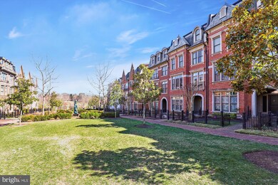 10843 Symphony Park Dr, North Bethesda, MD 20852 - photo 3