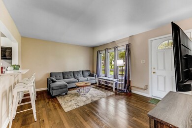 219 Monterey Dr, Bolingbrook, IL 60440 - photo 4