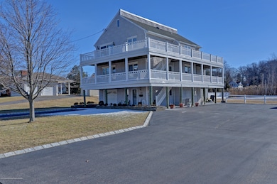 006_Front