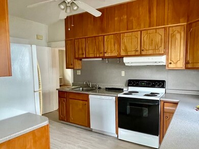 24 Somerset St unit 2, Worcester, MA 01609 - photo 7