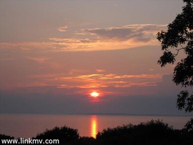 63 Putnam Rd, Chilmark, MA 02535 - photo 2