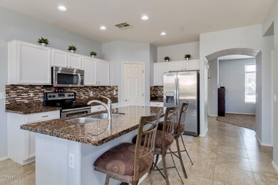 Listing_517520_Photo_2