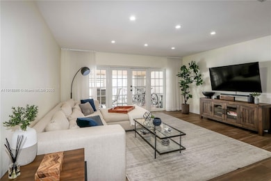 16509 Fox Den Ct, Hialeah, FL 33014 - photo 3