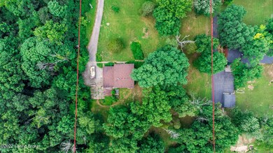 7901-Cedar-Creek-Rd_078