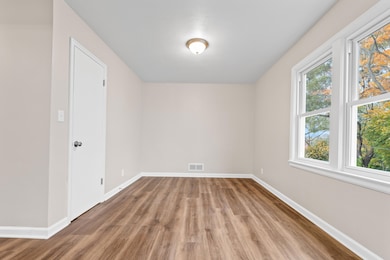 841 N 54th St, Milwaukee, WI 53208 - photo 6