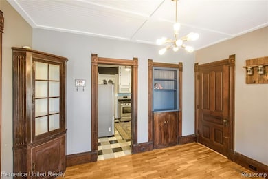 122Chestnut_DiningRoom