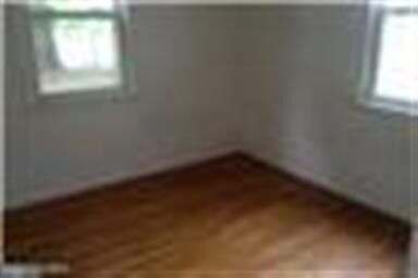 9411 Wall St, Manassas, VA 20110 - photo 2