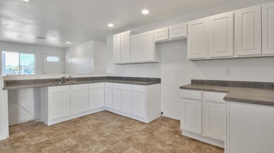 Kitchen new cabinets