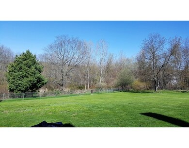 199 Juniper Ridge Dr, Feeding Hills, MA 01030 - photo 2