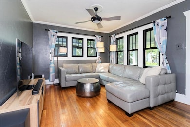 633 48th St, Des Moines, IA 50312 - photo 7