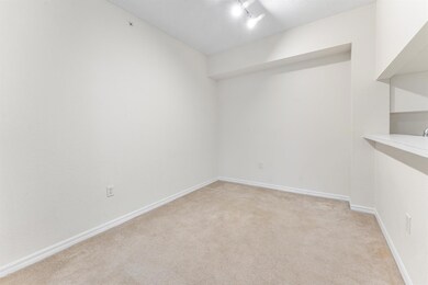 2726 Anzio Ct unit 308, Palm Beach Gardens, FL 33410 - photo 6