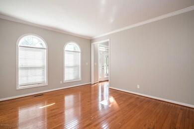 7 Formal Living Room
