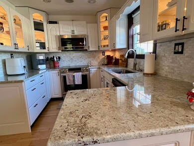 376 Spanoaks Rd, Milton, WV 25541 - photo 5