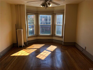 46 S Madison St unit 3rd Floor, Allentown, PA 18102 - photo 4