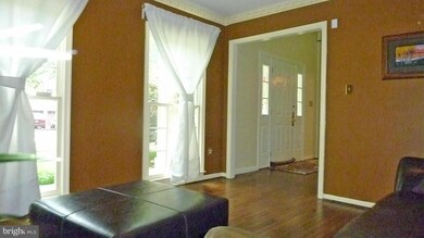 1617 Hutchinson Ln, Silver Spring, MD 20906 - photo 3