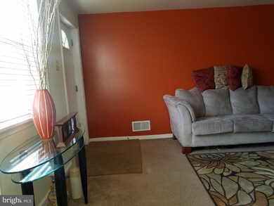 109 Branford Rd, Darby, PA 19023 - photo 5