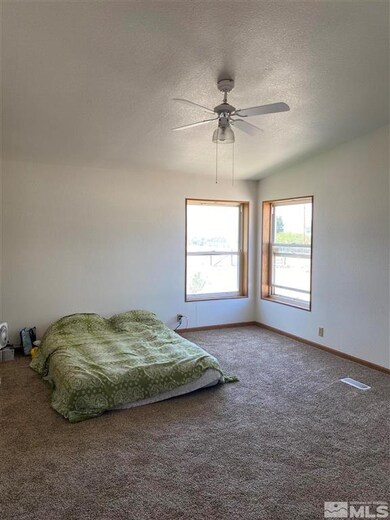 565 Mike Dr, Winnemucca, NV 89445 - photo 6
