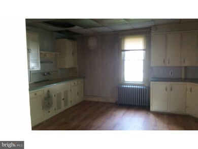 143 E Spring St, Bechtelsville, PA 19505 - photo 6