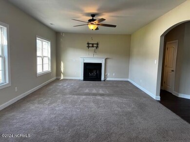 1002 Kingfish Way, New Bern, NC 28562 - photo 3