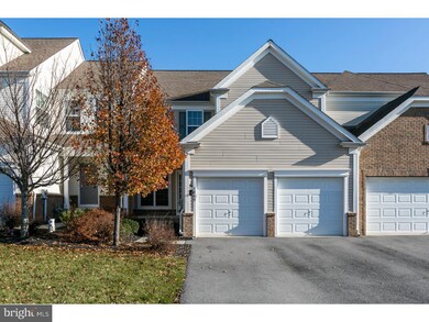 1869 Emerald Dr unit 122, Orefield, PA 18069 - photo 3