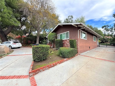 4916 Briggs Ave, La Crescenta, CA 91214 - photo 4