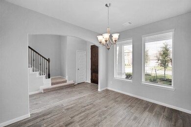 5177 Arbor Cove Ct, Alvin, TX 77511 - photo 4