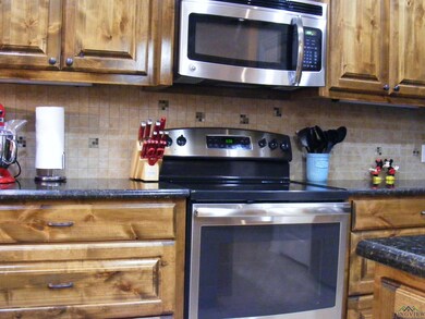 1604 Birch Ln, Kilgore, TX 75662 - photo 7