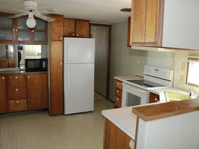 37 Blue Spruce Ln, Hendersonville, NC 28739 - photo 7