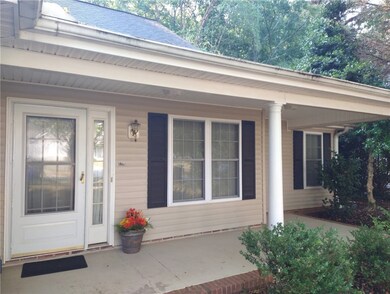 126 Grand Oak Cir, Pendleton, SC 29670 - photo 2