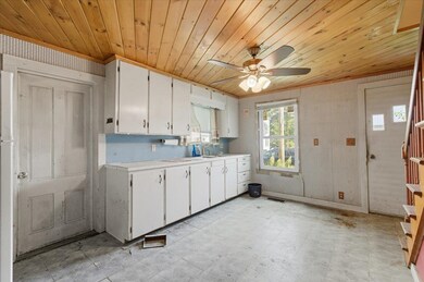 81 North St, Northfield, VT 05663 - photo 7