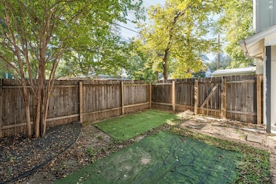 2209 Willow St unit B, Austin, TX 78702 - photo 4