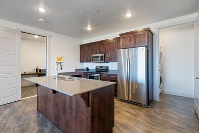 5136 W Villas Dr N unit 7-301, Hurricane, UT 84737 - photo 4