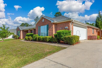 2-web-or-mls-2652 Paddock Circle Exterio