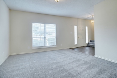 105 N Laurel Springs Dr, Desoto, TX 75115 - photo 3