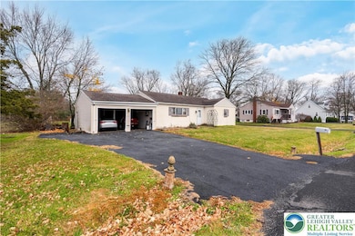 25 Meadow Rd, Quakertown, PA 18951 - photo 6