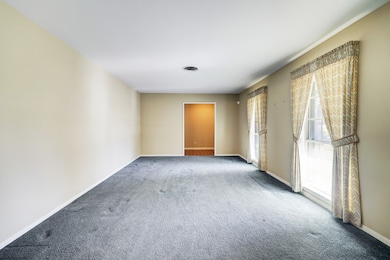 8602 Lupton Ln, Houston, TX 77055 - photo 4