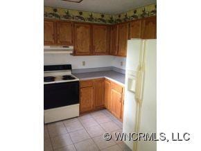 35 Ashwood Dr, Asheville, NC 28803 - photo 5