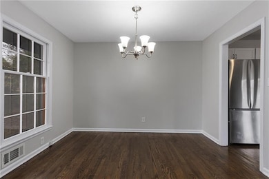 13008 Corrington Ave, Grandview, MO 64030 - photo 6