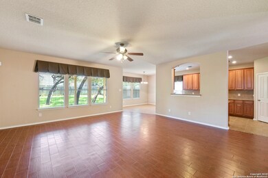 10826 Bramante Ln, Helotes, TX 78023 - photo 3