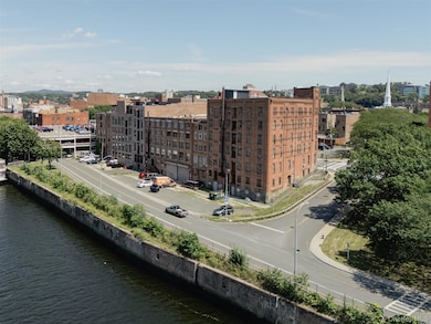 155 S River St unit 3C, Troy, NY 12180 - photo 5