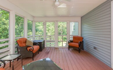 9 Washington St, Pelham, NH 03076 - photo 7